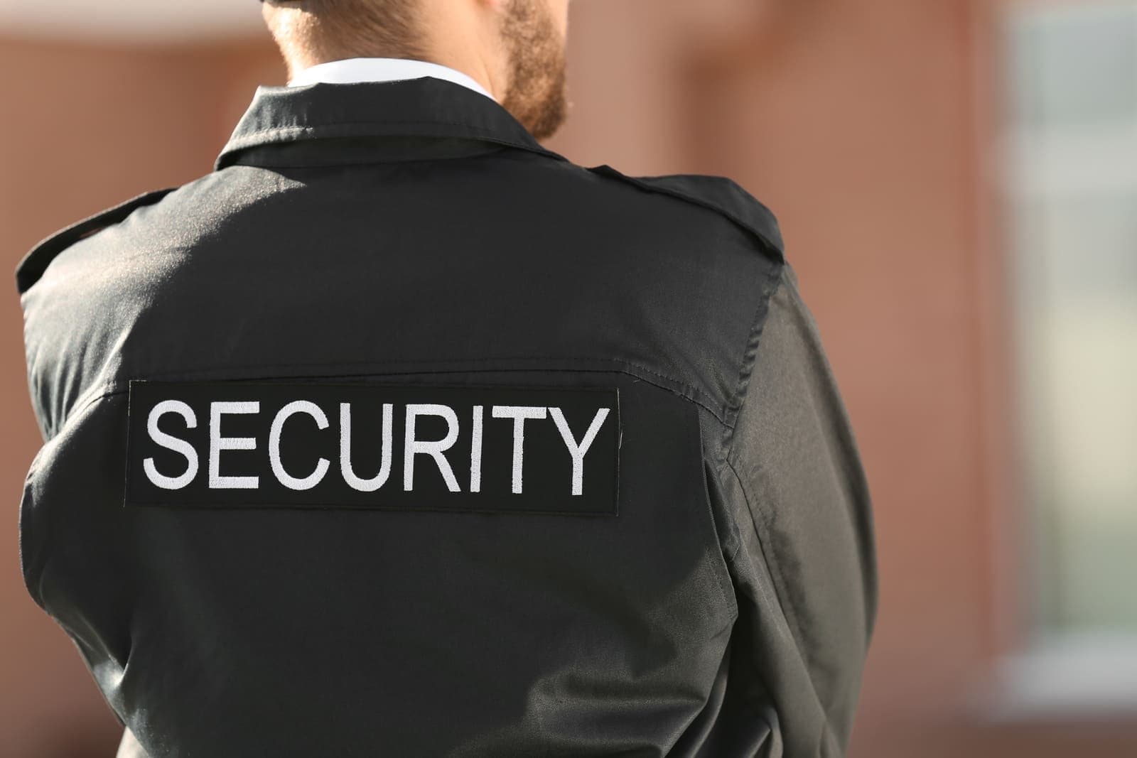 How to obtain a guard card in California? main image